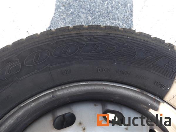 Grote foto 4 banden op velgen voor opel vivaro zomer goodyear 205 65r 16c 107 105t agrarisch wielen
