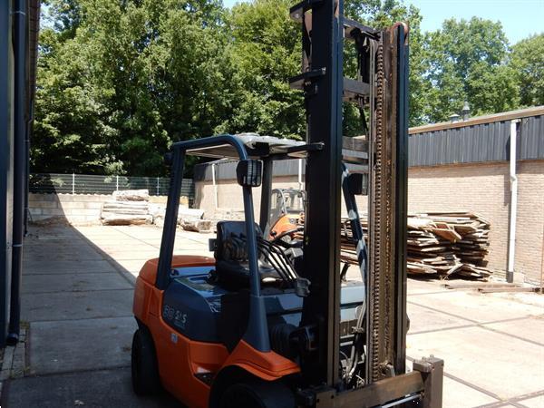 Grote foto toyota 3 ton diesel agrarisch heftrucks
