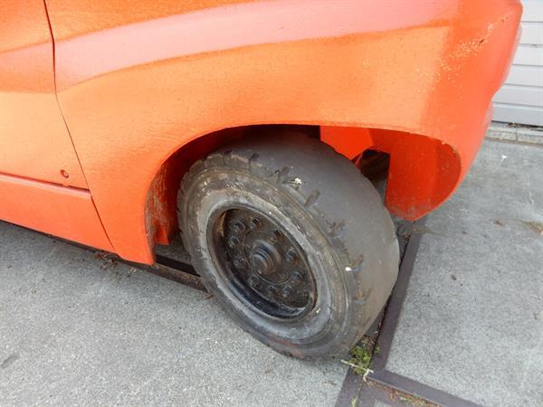 Grote foto linde 4.5ton diesel agrarisch heftrucks