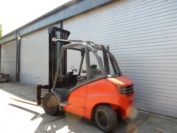 Grote foto linde 4.5ton diesel agrarisch heftrucks