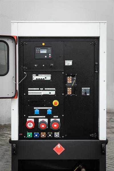 Grote foto bobcat mobiele generator pg40 doe het zelf en verbouw aggregaten