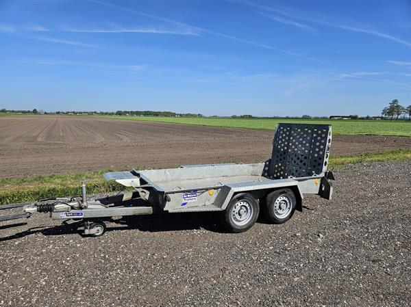 Grote foto ifor williams gh27 machinetransporter 2700kg agrarisch aanhangwagens