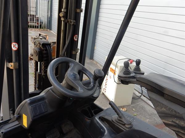 Grote foto linde e16 accu 2023 agrarisch heftrucks