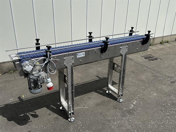 Grote foto het packhuys transportband met kunststof modulaire band 185 x 20 cm agrarisch transportbanden