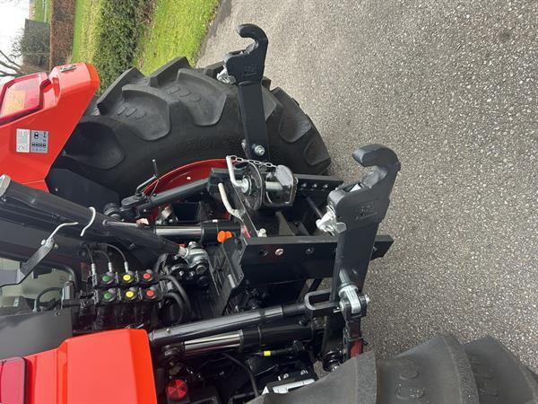Grote foto kioti rx8040pc ge 73 pk cabine airco 4wd powershuttle evt met voorlader agrarisch tractoren