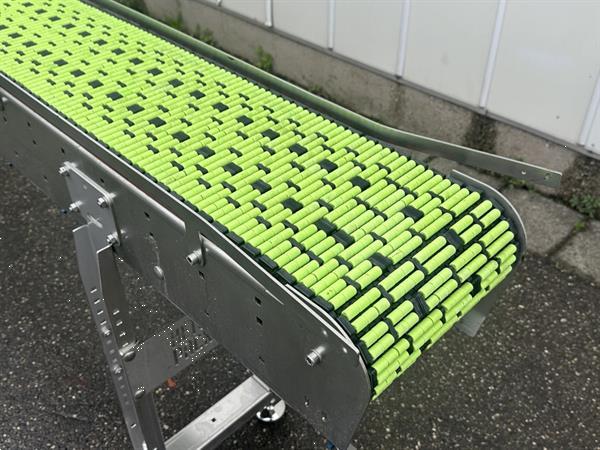 Grote foto het packhuys transportband 295 x 25 cm met rolletjes agrarisch transportbanden