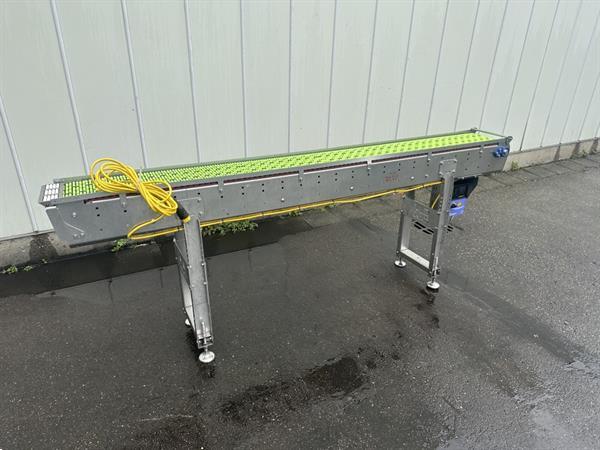 Grote foto het packhuys transportband 250 x 25 cm met rolletjes agrarisch transportbanden