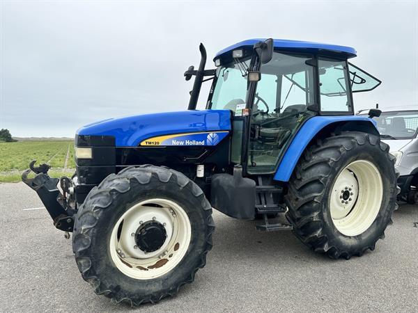 Grote foto new holland tm 120 agrarisch tractoren