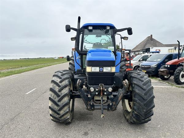 Grote foto new holland tm 120 agrarisch tractoren
