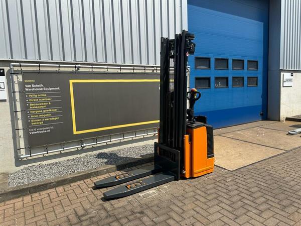 Grote foto vs 22247 elektrische triplex stapelaar still 5390mm freelift doe het zelf en verbouw hefwerktuigen