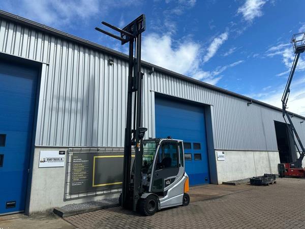 Grote foto vs 22249 elektrische triplex heftruck still rx60 30 bj2020 vorkenspreider agrarisch heftrucks