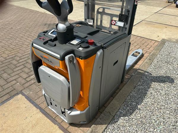 Grote foto vs 22254 elektrische duo stapelaar still exu sf 20 bj2020 initiele lift doe het zelf en verbouw hefwerktuigen