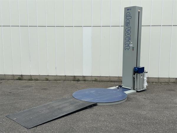 Grote foto youngsunpack europe mh fg2000b palletwikkelaar met oprijplaat agrarisch tuinbouw