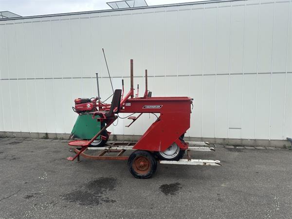 Grote foto miedema aardappel selectiewagen met transporttrailer agrarisch algemeen