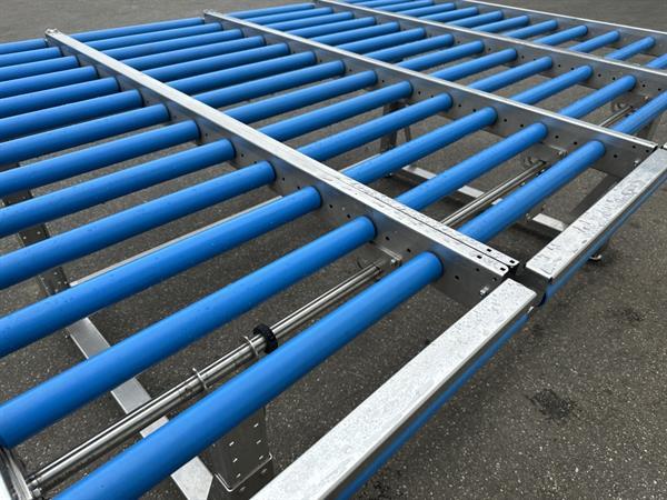 Grote foto het packhuys productie en inpaklijn 4 rollenbanen van 200 cm x 62 cm 40 cm tafel agrarisch transportbanden