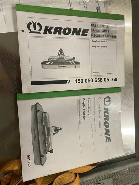 Grote foto krone ec320 float 2018 frontmaaier agrarisch maaiers
