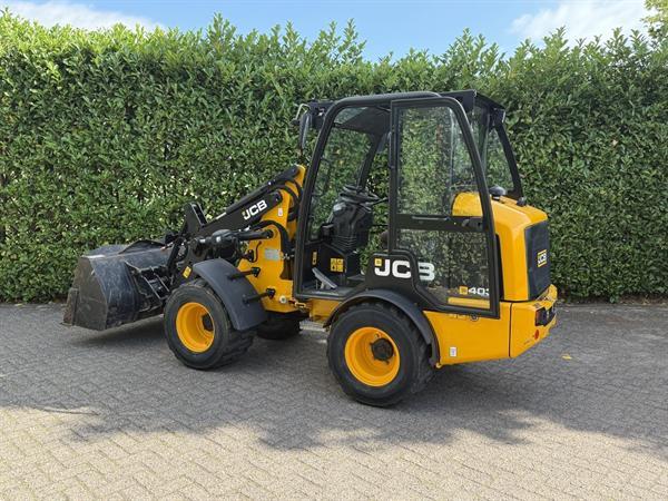 Grote foto jcb 403 bj 2022 1240 uur marge aanbieding agrarisch algemeen
