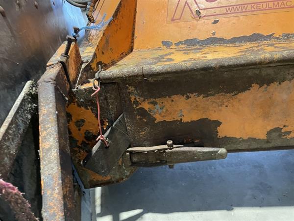 Grote foto keulmac lfk uienloofklapper 150cm agrarisch oogstmachines
