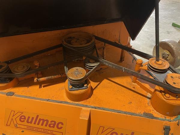 Grote foto keulmac lfk uienloofklapper 150cm agrarisch oogstmachines