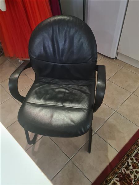 Grote foto lederen kantoorstoel bureaustoel zwart huis en inrichting bureaustoelen