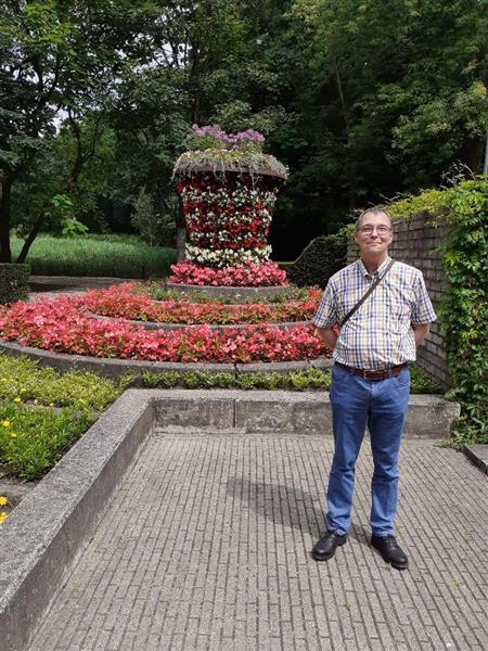 Grote foto man zkt man voor vriendschap en meer. contacten en berichten man zoekt man