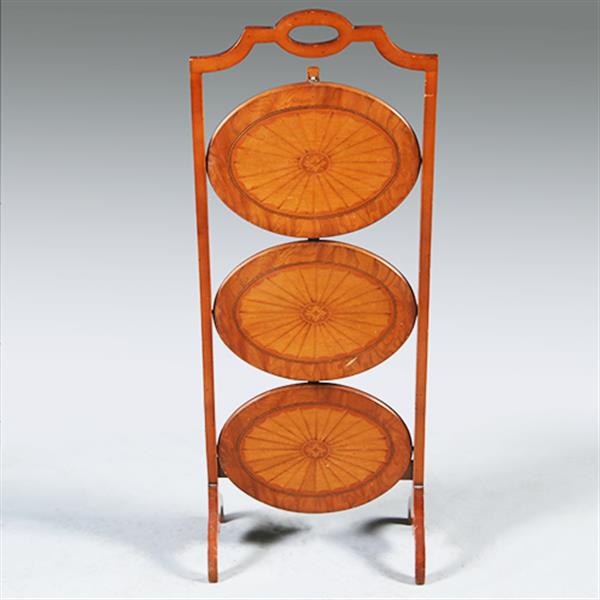 Grote foto cake stand in satijnhout ingelegd met zonmotief ca. 1920 no.301885 antiek en kunst stoelen en banken
