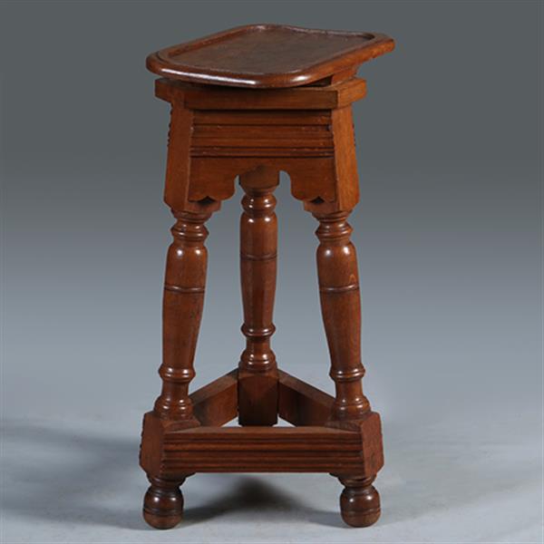 Grote foto robuuste pi destal of atelier bok ca 1890 voor presentatie van kunstwerk ca 1900 no.301622 antiek en kunst stoelen en banken