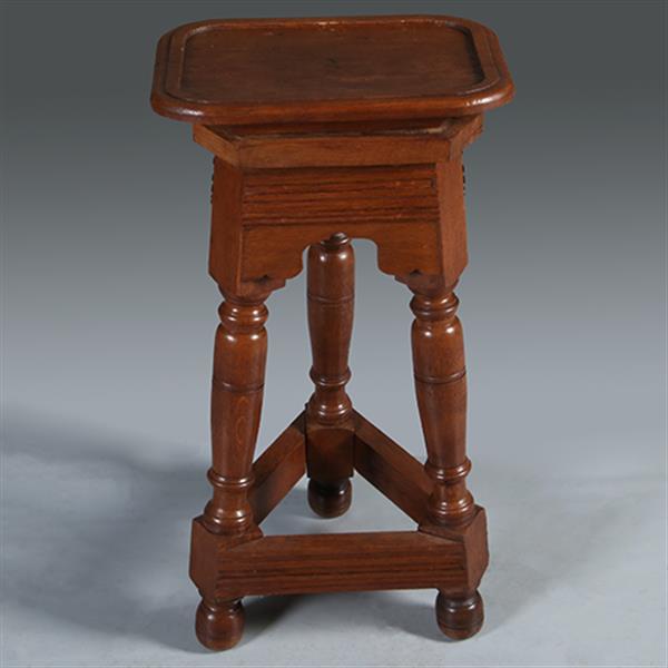 Grote foto robuuste pi destal of atelier bok ca 1890 voor presentatie van kunstwerk ca 1900 no.301622 antiek en kunst stoelen en banken
