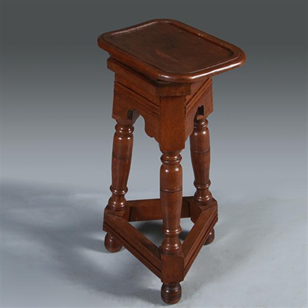 Grote foto robuuste pi destal of atelier bok ca 1890 voor presentatie van kunstwerk ca 1900 no.301622 antiek en kunst stoelen en banken