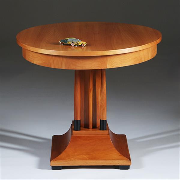 Grote foto art deco salontafel in blond kersen met zwart gelakte details ca 1915 no.301810 antiek en kunst stoelen en banken