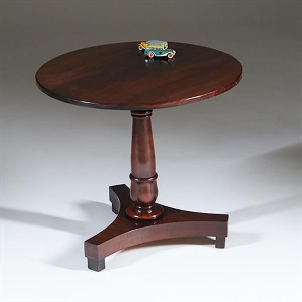 Grote foto ronde biedermeier salontafeltje in mahonie ca. 1830 no.301815 antiek en kunst stoelen en banken