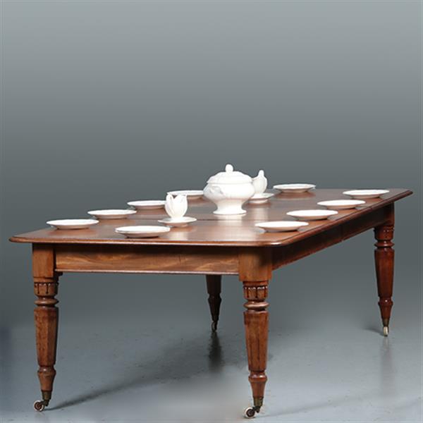 Grote foto eetkamertafel tot 12 personen victoriaans ca 1860 in mooie oude kleur no.301880 antiek en kunst stoelen en banken