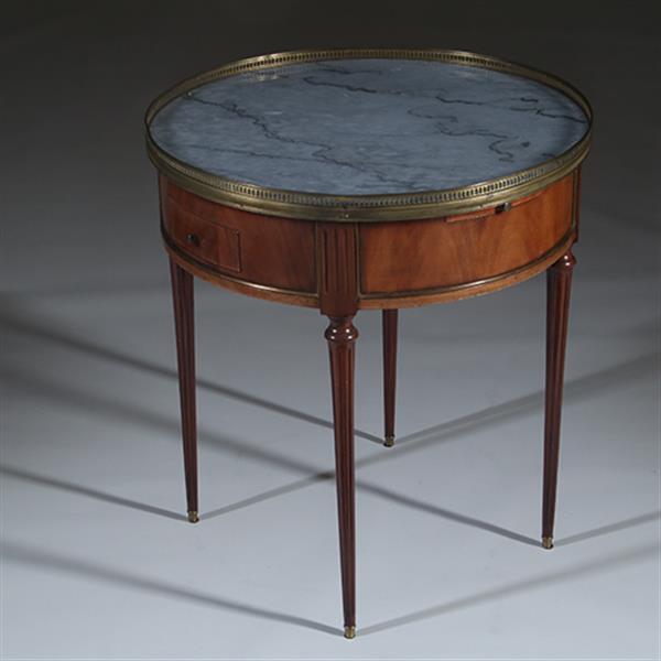 Grote foto bouillotte tafel met twee laden en twee tirettes ca 1910 bronzen randje no.301805 antiek en kunst stoelen en banken
