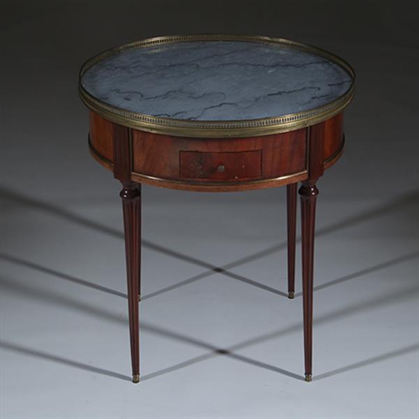Grote foto bouillotte tafel met twee laden en twee tirettes ca 1910 bronzen randje no.301805 antiek en kunst stoelen en banken