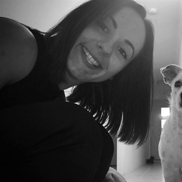 Grote foto kan jij me liefde geven en me leiden contacten en berichten vrouw zoekt man