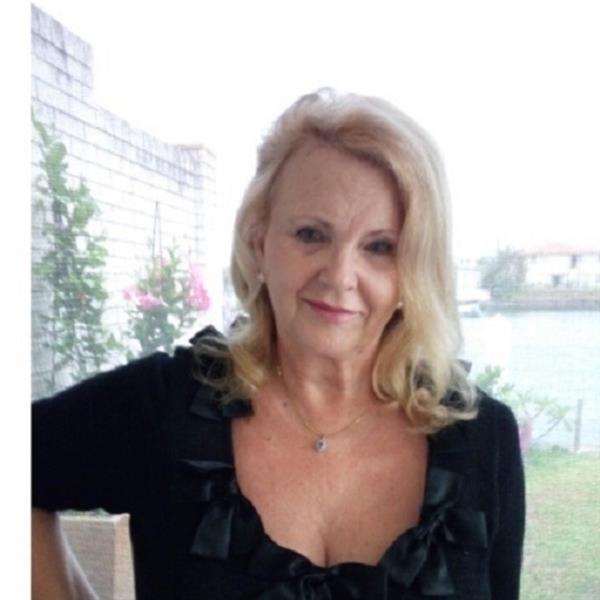 Grote foto getrouwd maar toch op zoek naar een latrelatie contacten en berichten vrouw zoekt man