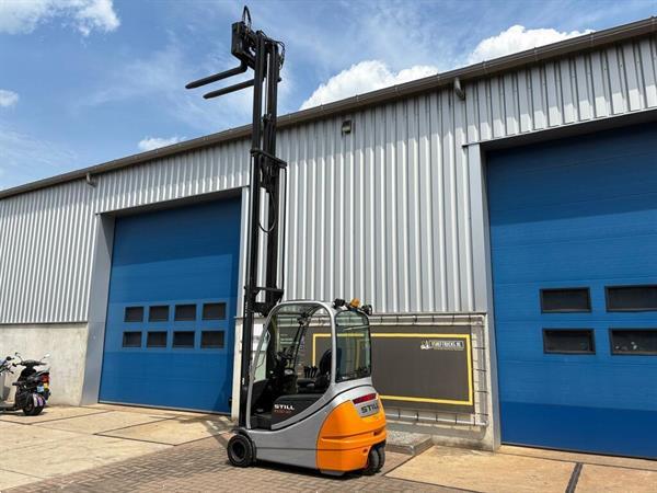 Grote foto vs 22259 elektrische triplex heftruck still rx20 20 vorkenspreider agrarisch heftrucks