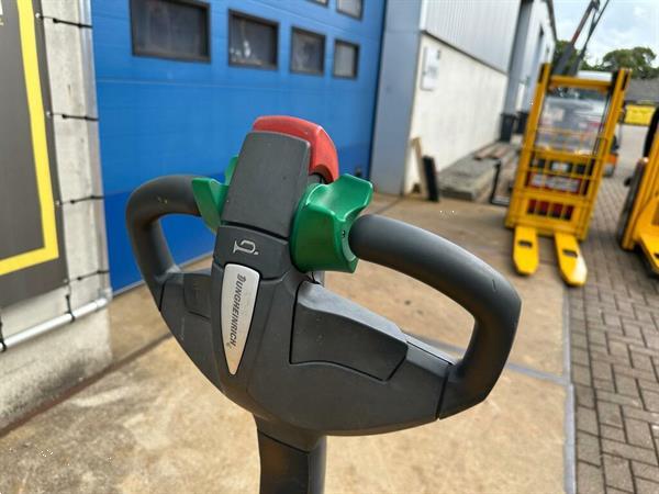 Grote foto vs 22263 elektrische palletwagen jungheinrich eje118 doe het zelf en verbouw hefwerktuigen
