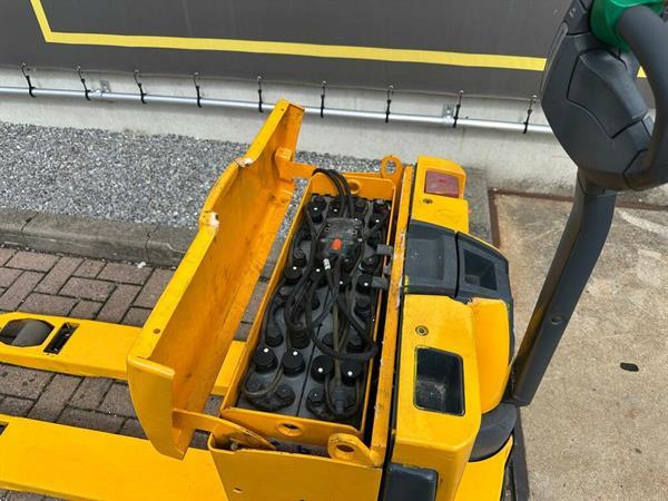 Grote foto vs 22263 elektrische palletwagen jungheinrich eje118 doe het zelf en verbouw hefwerktuigen