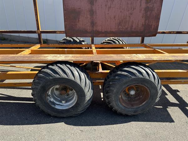 Grote foto keulmac transportwagen kantelwagen voor het oogsten in 4 kisten van max 160 cm agrarisch aanhangwagens