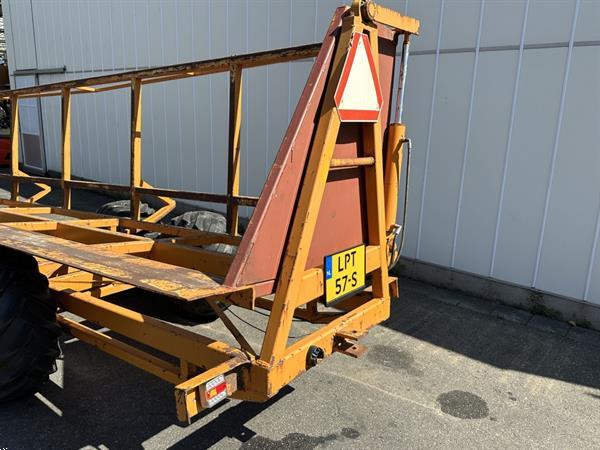 Grote foto keulmac transportwagen kantelwagen voor het oogsten in 4 kisten van max 160 cm agrarisch aanhangwagens