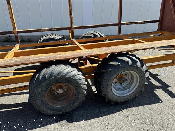 Grote foto keulmac transportwagen kantelwagen voor het oogsten in 4 kisten van max 160 cm agrarisch aanhangwagens