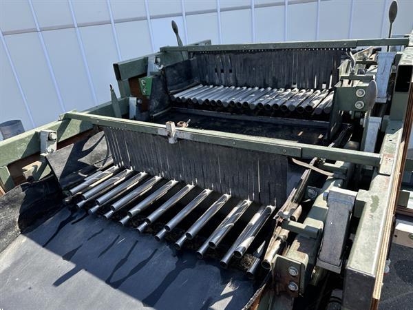 Grote foto compas rollensorteermachine 2 maten voor bloembollen agrarisch tuinbouw