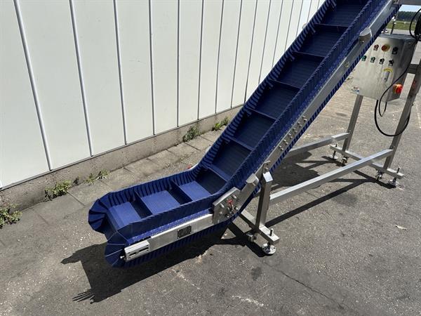 Grote foto opvoerband roestvrijstalen frame met pp modulair band doe het zelf en verbouw afvalverwerking