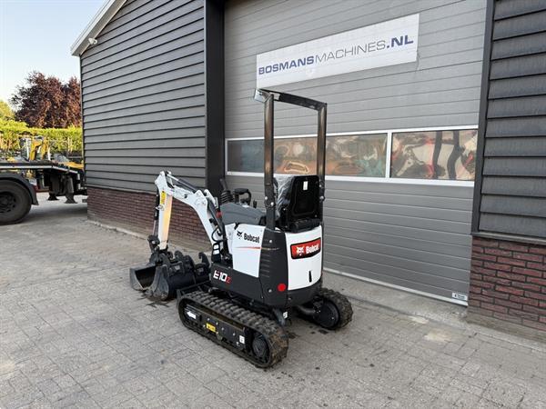 Grote foto bobcat e10 z minigraver 2025 28 uur demo doe het zelf en verbouw kranen en graafmachines