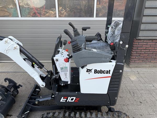 Grote foto bobcat e10 z minigraver 2025 28 uur demo doe het zelf en verbouw kranen en graafmachines