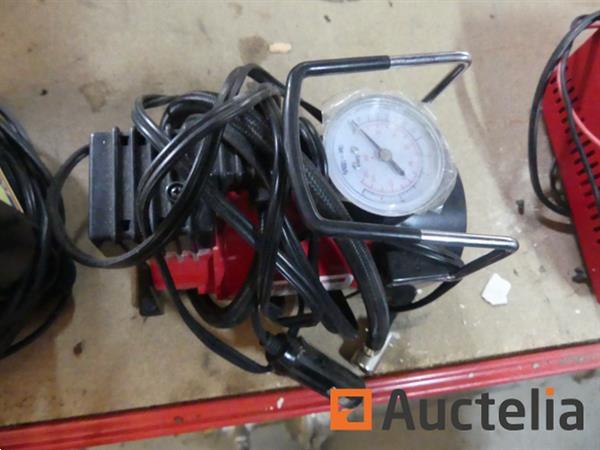 Grote foto 8904 070 ultimate speed hg02325 draagbare luchtcompressor acculader doe het zelf en verbouw compressors
