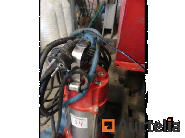 Grote foto 8904 024 einhell gc dp 1340 kelder vacu mpomp agrarisch pompen