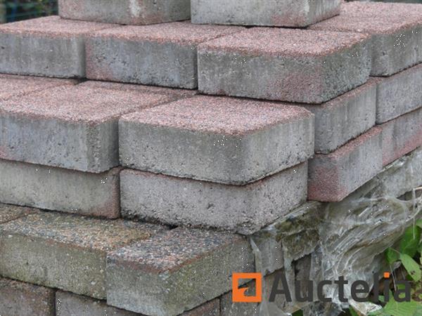 Grote foto 8904 121 verkoop van diverse cement en natuurklinkers 15 pallets doe het zelf en verbouw onderdelen en accessoires