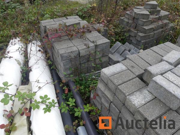 Grote foto 8904 121 verkoop van diverse cement en natuurklinkers 15 pallets doe het zelf en verbouw onderdelen en accessoires